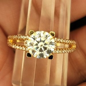 2ct moissanite ring